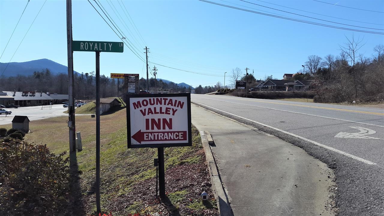 Mountain Valley Inn Dillard Exteriör bild